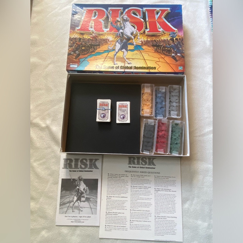 Classic Strategy Board Game – Multi-Color Armies (1998)